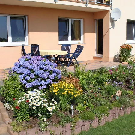 Spacious In Bettenfeld With Private Terrace *