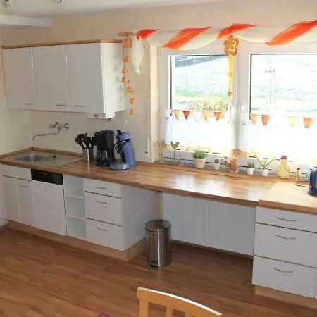 Spacious In Bettenfeld With Private Terrace Meerfeld