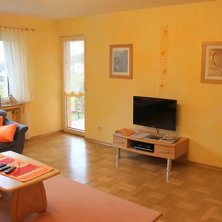 Spacious In Bettenfeld With Private Terrace