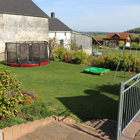 Spacious In Bettenfeld With Private Terrace